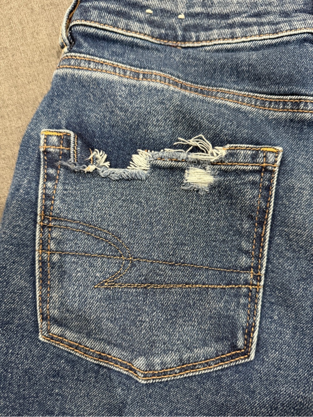 American Eagle Outfitters Distressed Medium Blue Boyfriend Jeans - Picture 7 of 9